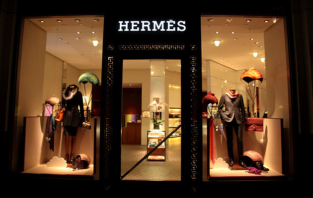  (Hermes women)