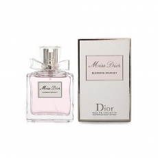 Christian Dior Miss Dior Cherie Blooming Bouquet Christian Dior Miss Dior Cherie Blooming Bouquet